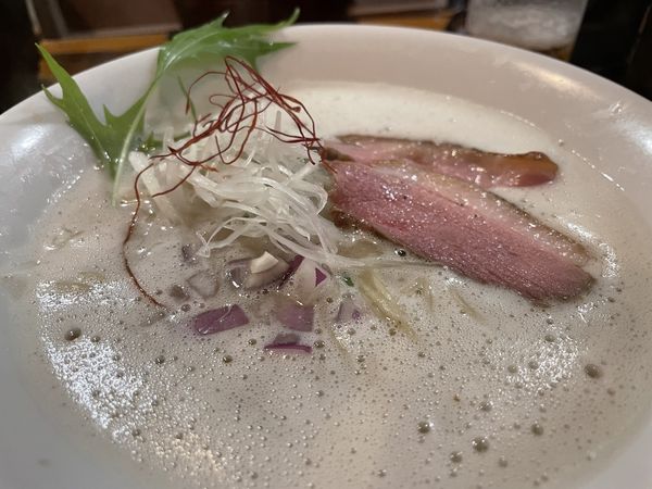 「鴨白湯そば 920円」@鴨だし中華そば 王鴨の写真