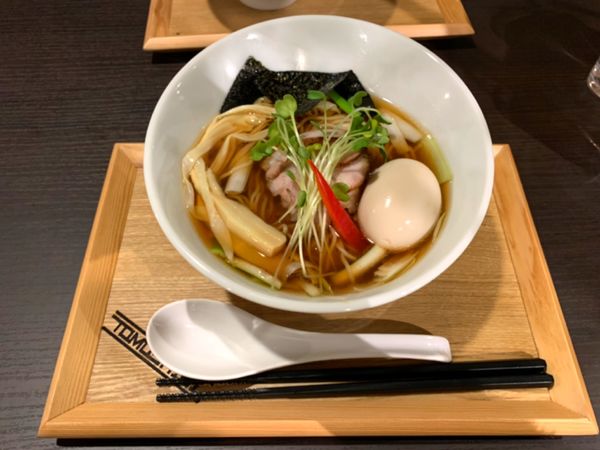 「醤油ラーメン」@トモシビの写真