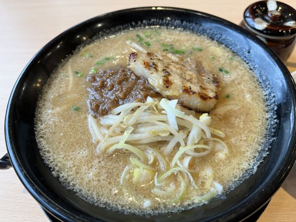 「源兵衛味噌らーめん」@とろこく味噌らーめん みそや源兵衛 西多賀店の写真
