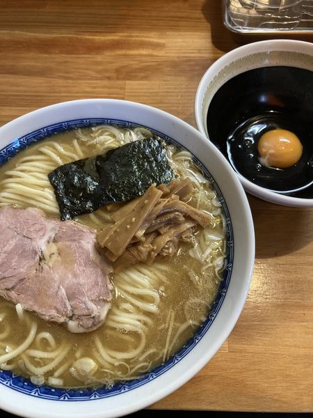 「新塩ラーメン、並、生玉子」@自家製中華そば としおかの写真