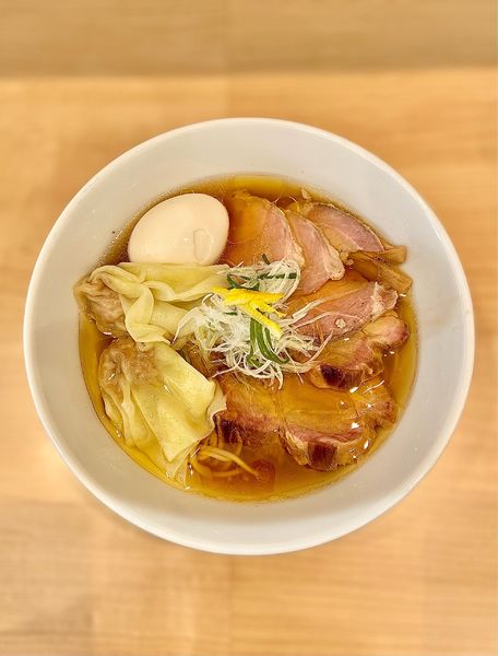 「淡麗特製醤油そば」@「七色の落書き」の写真