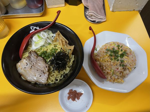 「塩油そば+気まぐれチャーハン(鮭)」@大友食堂 3rd seasonの写真