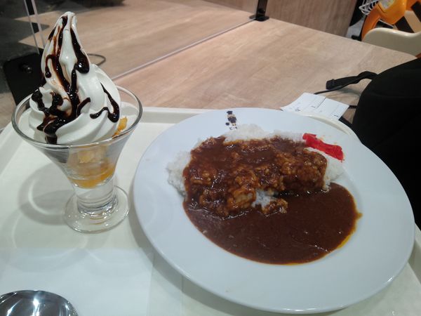 「カレーライス５5０円」@グリル＆パフェ ピノキオ アリオ西新井店の写真