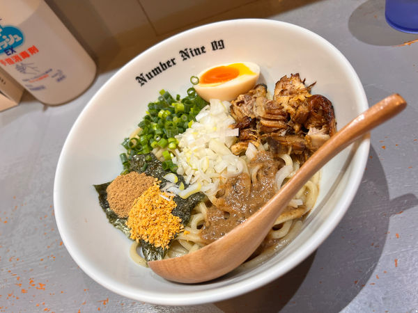 「まぜそば」@麺Dining Number Nine 09の写真