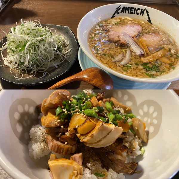 「ギッタリラーメン＋ニヌキ丼（1350円）」@麺割烹 亀壱の写真