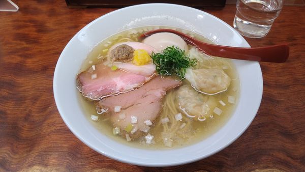 「特製塩そば¥1200-」@三馬路 東京店の写真