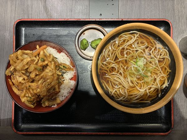 「かき揚げ丼セット」@そば処 めとろ庵 西船橋店の写真