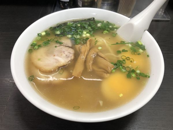 「支那麺 850円＋醤蛋 100円」@支那そば屋 こうやの写真