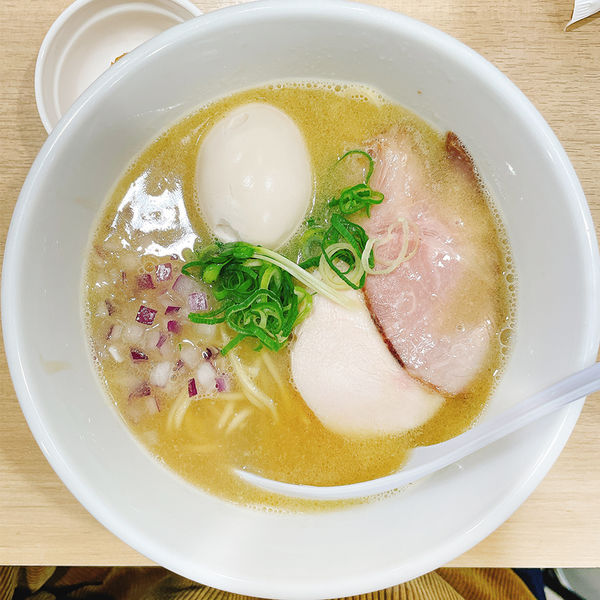 「【1月限定】味玉渡り蟹の貝そば〜あん肝と蟹みそのペースト添え」@貝麺みかわの写真