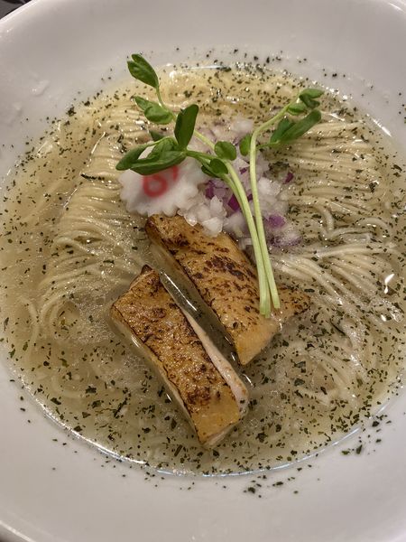 「ボンゴレビアンコヌードル　９３０円」@noodles kitchen GUNNERS 新丸子店の写真