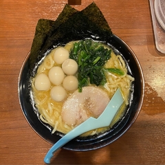 横浜家系ラーメン 壱角家 平塚駅前店の画像