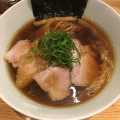 地球の中華そばの画像