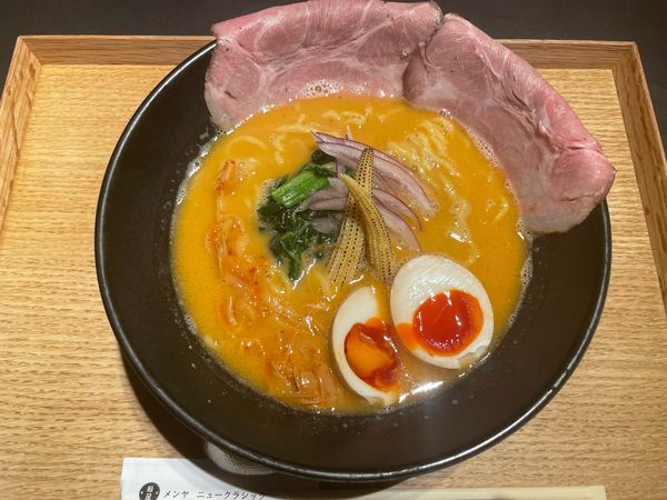 「鶏白湯味噌　煮卵トッピング」@メンヤ ニュークラシック 中津店の写真