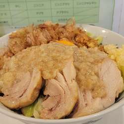 ラーメン小、汁なし、肉1枚