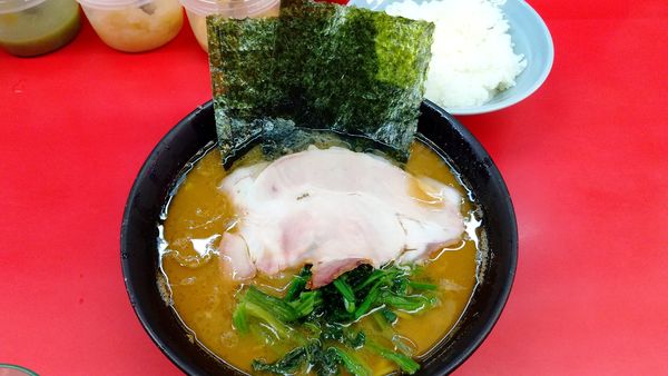 「ラーメン(並)」@ラーメン杉田家の写真