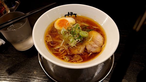 「醤油」@麺行使 伊駄天 静岡店の写真