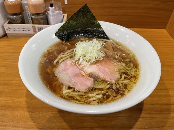 「醤油らーめん」@しののめヌードルの写真