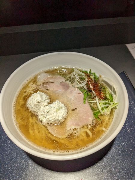 「イカ煮干しラーメン」@noodle art gallery Ryota Tezukaの写真