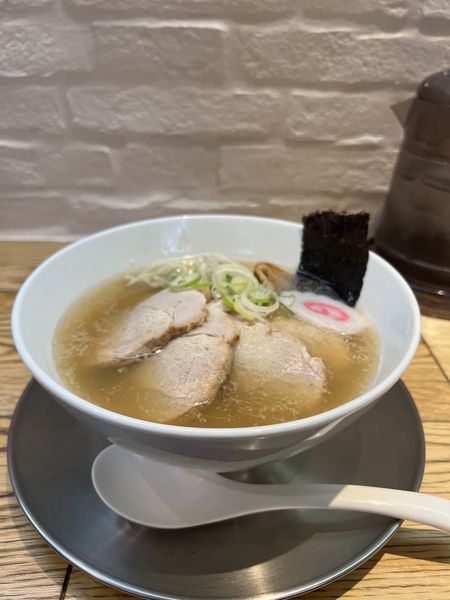 「極上煮干し焼豚麺」@支那そば 勝丸 新横浜ラーメン博物館の写真