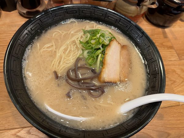 「さざなみラーメン750円」@とんこつ拉麺 漣の写真