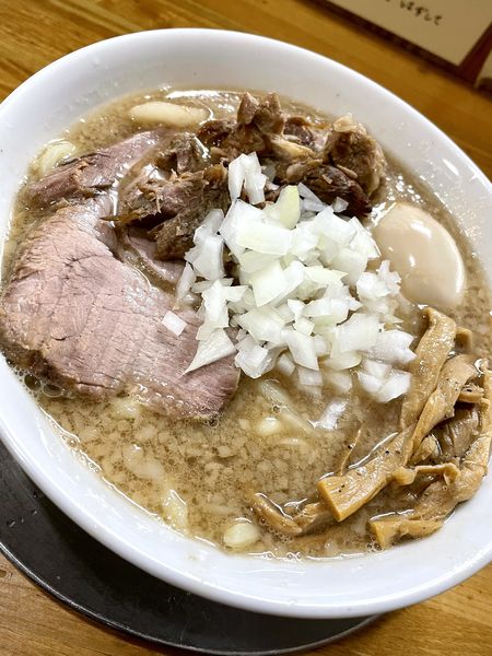 「【限定】背脂豚骨中華そば 鯖煮干ver. ￥1000」@中華そば136の写真