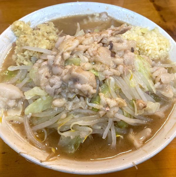 「ラーメン（少なめ）900円」@ラーメン 滋悟郎の写真