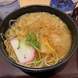 揚げ餅みぞれそば 630円