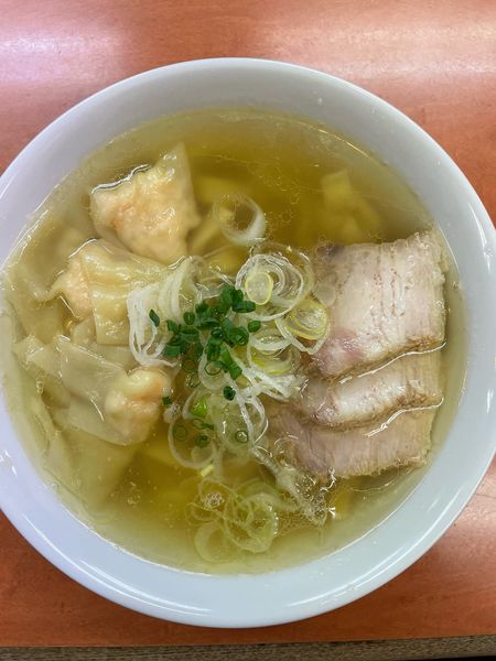 「海老ワンタンメン」@日陰の写真