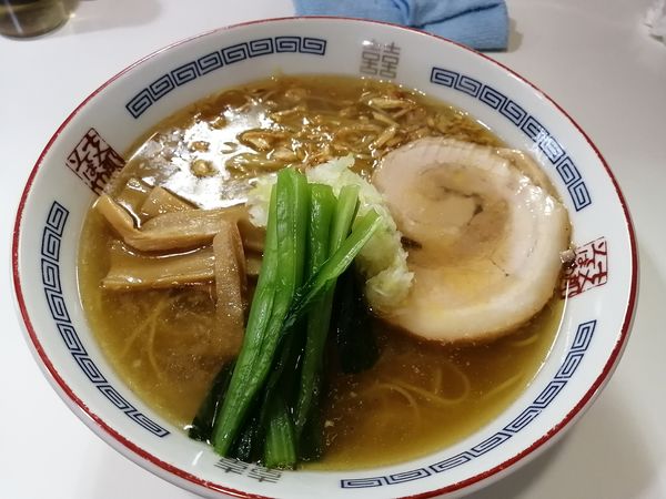 「塩ラーメン　　800円」@支那そばや 相模原店の写真