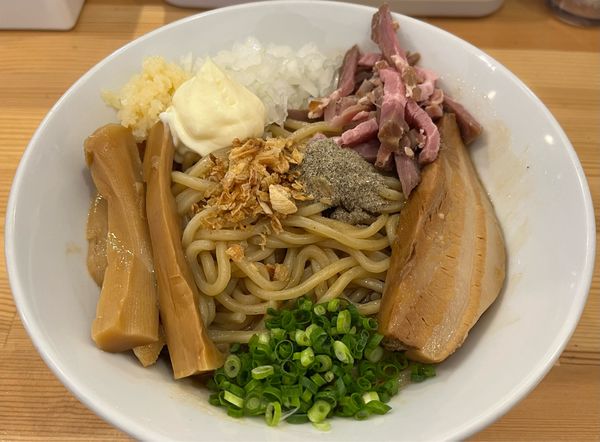 「まぜそば 300g+ニンニクマヨ」@煮干らーめん 川むらの写真