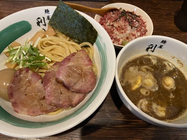 「特つけ麺+限定ご飯の牛トロご飯 1150+400」@自家製麺 麺屋 利八の写真
