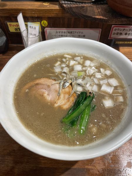 「ぶちにぼらーめん」@瀬戸内いりこラーメン 古田島の写真