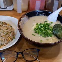 白博多ラーメン・チャーハンセット