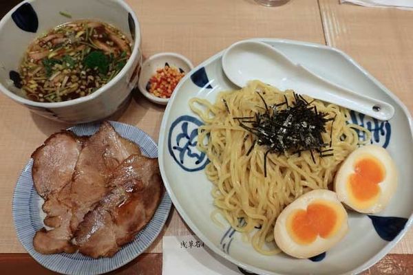 「ちゃーしゅうざるらーめん　1,100円＋縁たま　150円」@与ろゐ屋の写真