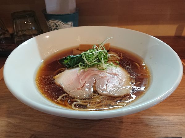 「しょうゆらぁめん」@たかのちゅめの写真