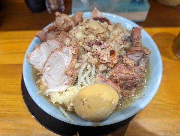 「チャーシュー麺Ｗラーメン」@ラーメン 盛太郎 神保町店の写真