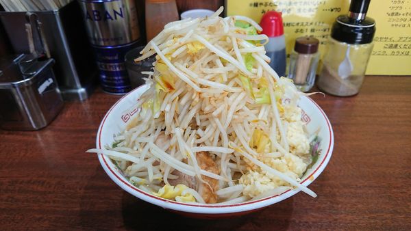 「小ラーメン」@ラーメン 豚んちの写真