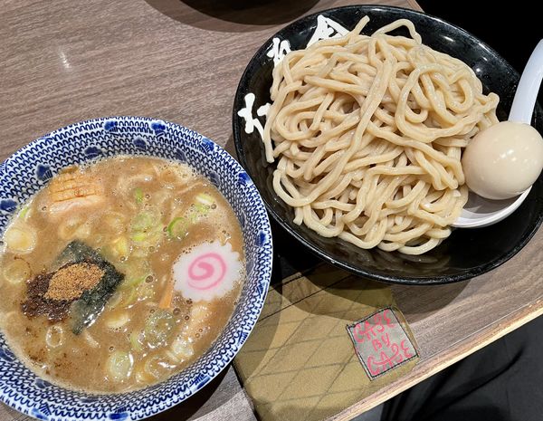 「味玉つけめん大盛」@六厘舎TOKYO ソラマチ店の写真