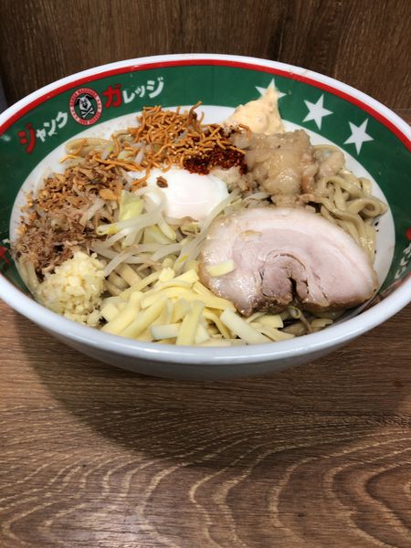 「まぜそば」@ジャンクガレッジ 志木南口店の写真