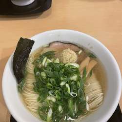 しょうがそば　ねぎトッピング