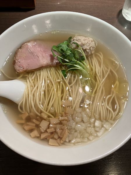 「塩そば　880円」@麺創房 一凛の写真