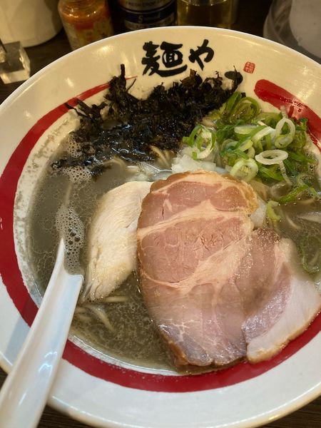 「追い煮干しそば」@麺や でこの写真