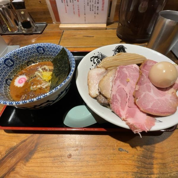 「濃厚特製つけ麺（ミニ）　1250」@松戸中華そば 富田食堂の写真