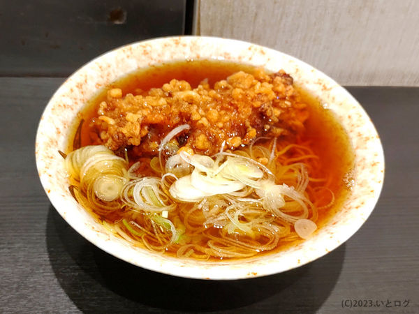 「山賊黄そば」@丸政 小淵沢店の写真