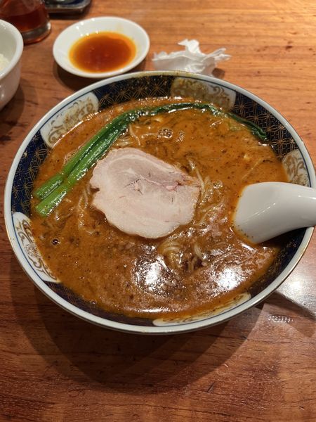 「坦々麺」@支那麺 はしご 銀座本店の写真