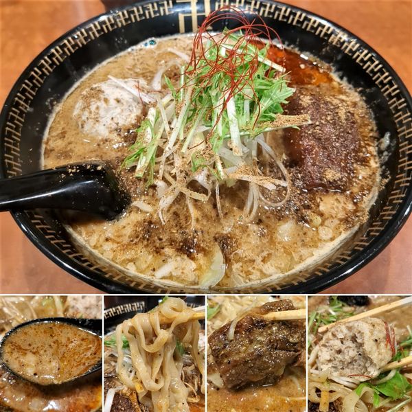 「スパイス牡蠣味噌ラー麺＋辛さスパイス増し　1380円」@スパイス・ラー麺 卍力 秋葉原店の写真