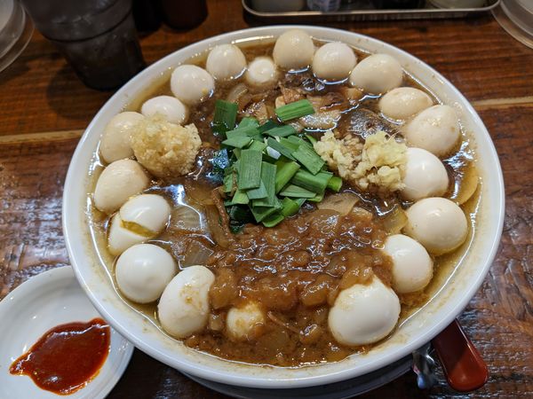 「秘境タンメン うずらたくさん」@秘境タンメン かし山の写真