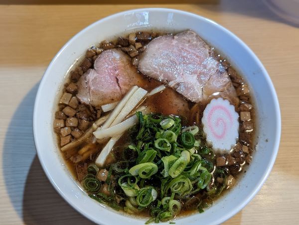 「中華そば並背脂固形」@中華そば 喜楽 新長田店の写真