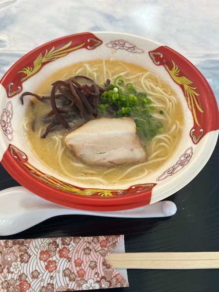 「限定　塩とんこつラーメン(600円)」@麺処 青野 ちちぶ道の駅店の写真