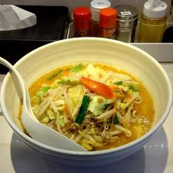 タンメン (味噌 中盛)